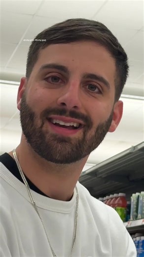 @Snapple my brothers are big fans of the glass bottle #snapple | Snapple Glass Bottle