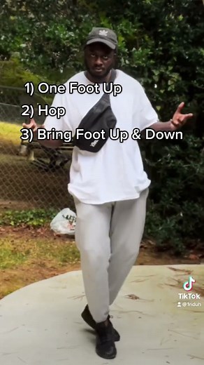 HOW TO: HEEL CLICK IN 15 SECONDS (LESSON #178) #shorts