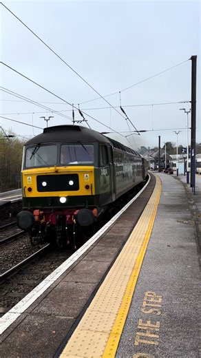 LSL Class 47 passing Skipton #train #railvlogger #railway #railwaycontent #trainspotting #ad #fyp