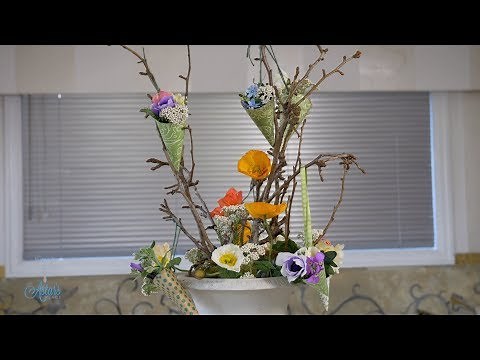 How to make a Victorian Tussie Mussie - Floristry Tutorial