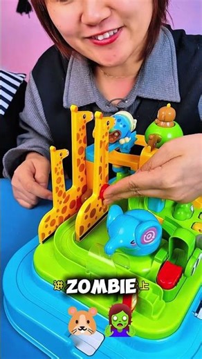 😲CAN the little hamster🐹make it past the hungry crocodile🐊and zombie invasion?🧟‍♂️ #sprunki #toys