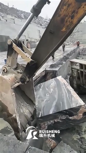 2025 Best Equipment Scheme for Mining Granite quarry. High efficiency, high yield, each stone is rectangular, saving costs. #stonemachine #stonesaw #stonecuttingtools #granitecuttingblade #marblecutting #wireropecuttingmachine #wiresaw #stonequarrymachine #blockcuttermachine #sawblade #segments Feel free to contact me: WhatsApp 8617683813676 yang@ruishengmachinery.com www.ruishengmachinery.com | Ruisheng stone machinery