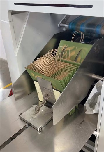 Sustainable Custom Kraft Bags for Stylish Packaging