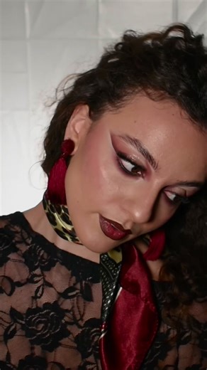 Stunning Makeup Transformation: Before & After Reveal