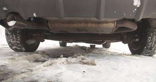 Mechanic Explains What That Yellow Snow Under Your Car Is