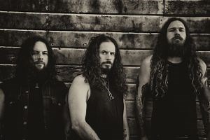 Wolves in the Throne Room - Fires Roar in the Palace of the Moon lyrics