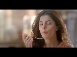 LAZZA ICE CREAM COMMERCIAL 2014 - Isha Talwar - Strawberry fpack