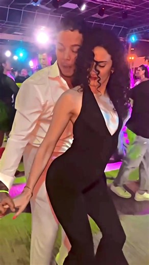 Baile con Yuniel Gual: Ritmos que Enamoran