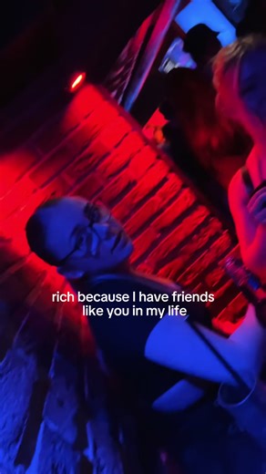 Raving with Friends: Unforgettable Night Ahead