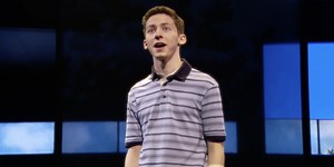 Dear Evan Hansen's Andrew Barth Feldman Sings 'Waving Through a Window' & 'For Forever' in NBC Interview