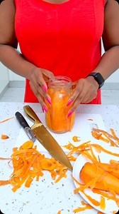 58K views · 75 reactions | This is the quickest way to use a vegetable peeler, did you know?Go try it out now ❤️ #vegetablepeeler #kitchentip #thekitchenmuse | The Kitchen Muse | Facebook