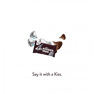 HERSHEY'S KISSES Milk Chocolate Candy Bulk Bag, 66.7 oz