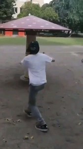 ▶️Weeememes◀️ on Instagram: "Follow for more weee😂👍 #weee#funny#memes#viral#wee#fly#jump#reels#fails#instagram#comedy#kids#door#water#splash#trash"