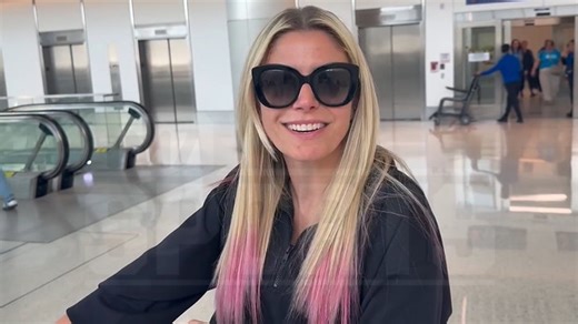 Alexa Bliss Praises WWE For Baby Accommodations