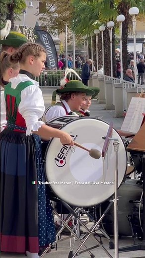 Tiroler Musikkapelle in Meran Traubenfest | Orchestra in Trachten