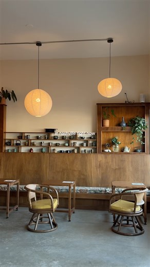 New pottery studio + teahouse in Nashville called Potluck teahouse!