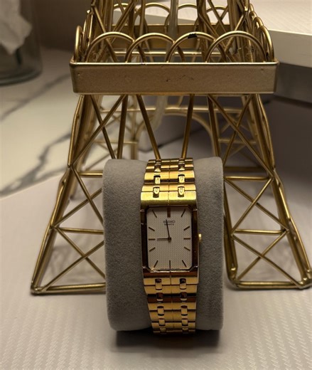 Unique Vintage Seiko Men’s Quartz Watch – Gold Tone Rectangular Case - Etsy