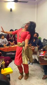 Kinner Dance Grup on Reels