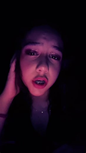 Demi Lovato: Trending Solo Performance