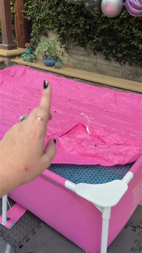 Just upgraded my pool setup! Spreetail #pinkpool