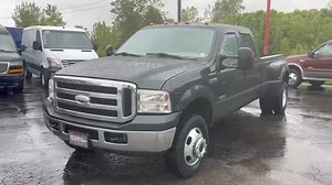 2006 ford f350 crew cab 4x4 xlt Dually - 6.0 powerstroke - automatic - 108,000 miles - 1 owner - $20,772 - FIRST TIME BUYER PROGRAM - easy finance available - tag a buyer for a $100 - text Kim @ 419-217-7333 with any questions - more info, pictures, the CARFAX report & to apply for credit @ https://www.teamraymotorsports.com/vdp/20990662/Used-2006-Ford-Super-Duty-F350-DRW-for-sale-in-Bellevue-OH | Teamray Motorsports