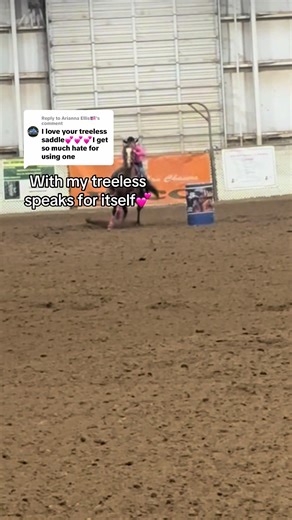 Benefits of Treeless Saddle for Barrel Racing