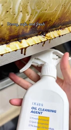 Effortless Home Cleaning with Multi-Surface Cleaner