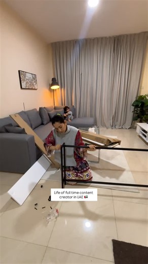 Syeda Kainat on Instagram: "Home decor in UAE 🇦🇪 Console table by @temu #dailyvlog #minivlog #routine 🛏 My home transformation is complete with Temu’s Aesthetic essentials! ✨ From minimalist furniture to soft bedding and perfect lighting, this collection brings simplicity and serenity to your space. Use my code [acy402944] to start creating your own peaceful bedroom for $0 with qualifying orders today! T&Cs apply 💚 #temu #bedroomdesign"