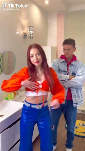 Chris reaction 🤭💖😘✨🌈 #timtin #dance #arial #crazycasa
