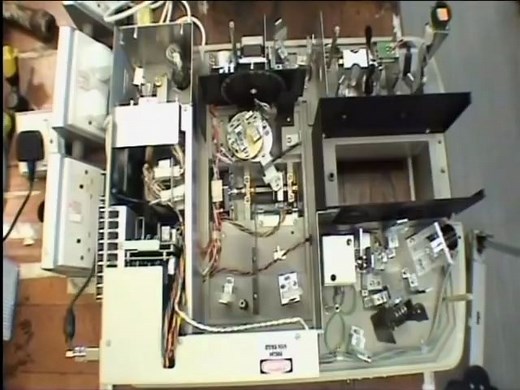 紫外-可见分光光谱仪 Ultraviolet_Visible Spectroscopy (UV-Vis)