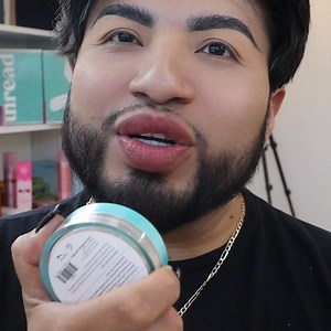 Besties, honestly, we don’t know which one to recommend first. Thread has the complexion stick, cover it concealer and now the loose powder all for $8?! | Thread beauty