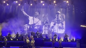 Watch ‘Ted Lasso’ Cast Members Join Mumford & Sons At Concert Near Kansas City