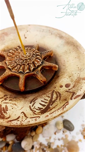 2.6K views · 95 reactions | www.stamperia.com SEA LAND new Collection. Project by Alda Judite #stamperia #journaling #scrapbooking #mixedmedia | Stamperia | Facebook