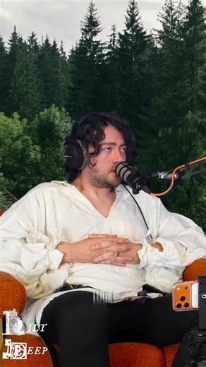 ORC SLAYER TURNED LOVER!?!? THIS ARCHER ROUGE FROM THE THIRD AGE TELLS ALL! EP. 40 OF HILTDEEP! #WOW #middleages #heroism #fyp #foryou #HILTDEEP