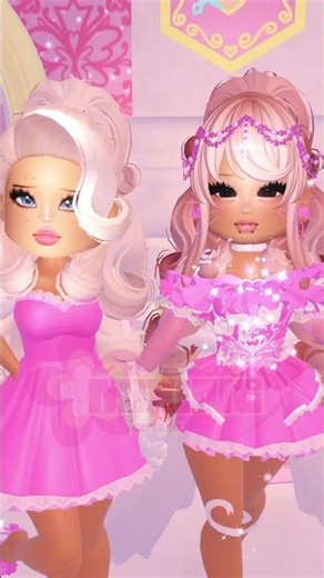 Royale High Outfit Idea #royalehigh #fashionideas