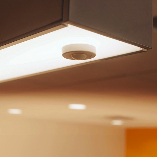 29 reactions | The Athena wireless node controls both tunable white and static white light—so if your fixture changes during design, there's no need to change controls: bit.ly/3SEzIEU | Lutron Electronics | Facebook