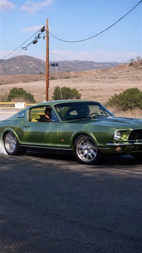 Muscle cars show off slick drifting skills