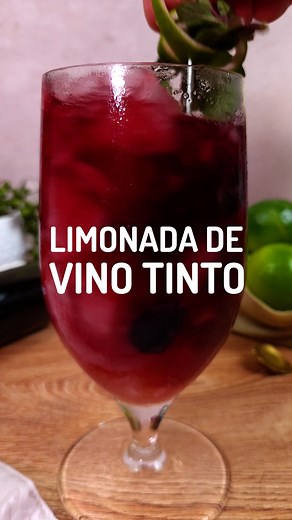 Limonada de vino tinto para empezar el fin de semana. 🍷 . . . #recetas #delicioso #bebidas | Atentamente Victoria