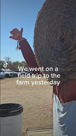 FIELD TRIP TO THE PUMPKIN PATCH