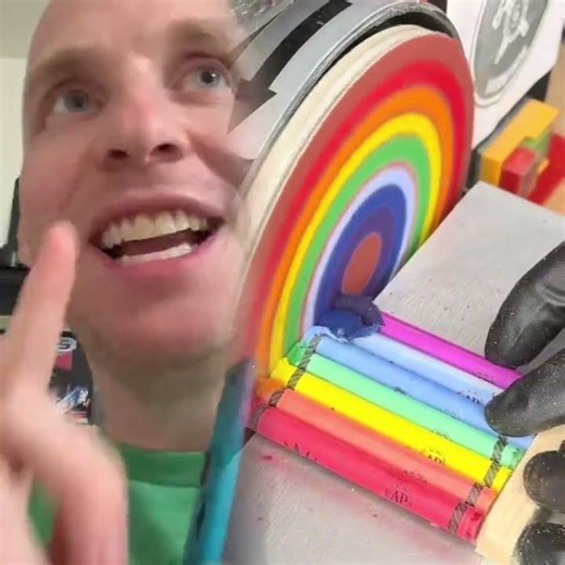 Matt and Bobby check out the Game Boy Color for the first time. #gameboycolor #nintendogameboy #ni