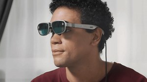 Qualcomm announces Snapdragon XR1 AR Smart Viewer, an AR headset that can be connected to a sunglasses-type smartphone