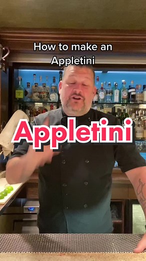 How to Make an Appletini: A Refreshing Cocktail Recipe