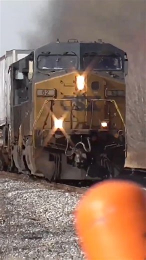 CSX I018-09 UPS Trailer Intermodal Train from Sterling, Ohio 11/9/2024 #shorts #csx #train #railroad