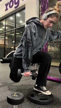 Beginner Friendly Quad Leg Day | Build Strong Legs Without Barbell Squats.
