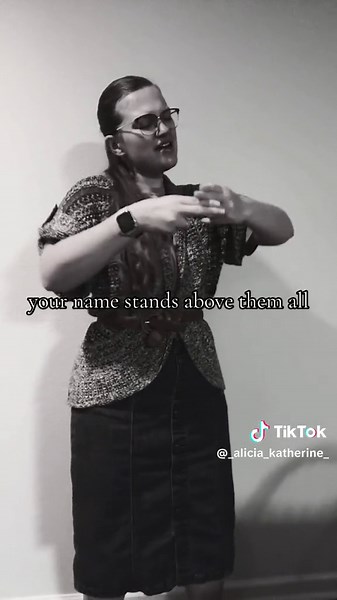 All creation cries HOLY 🤍🙌🏼 #Bethel #Holy #SignLanguage #ASL #Interpreting #InterpretersOfTikTok #musicvideo #christiantiktok #foryoupage #foryou #fyp #_alicia_katherine_