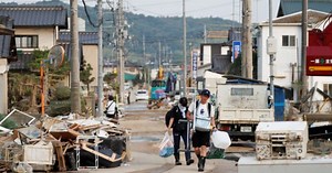 Japão tem dificuldade para restaurar fornecimento de água em cidades atingidas por enchentes