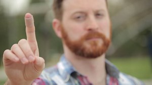 Sign up for paperless billing today! sce.com/paperless ☑️ Get emails when your bill is ready. ☑️Your transactions are always protected. ☑️Quick and easy access to your bill. ☑️Electronically file your bills to stay organized. | Southern California Edison (SCE)