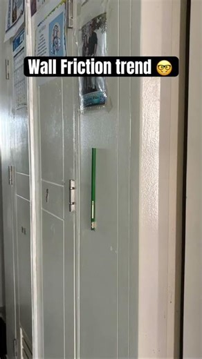 Sticking my green pencil using friction #trend #pencil