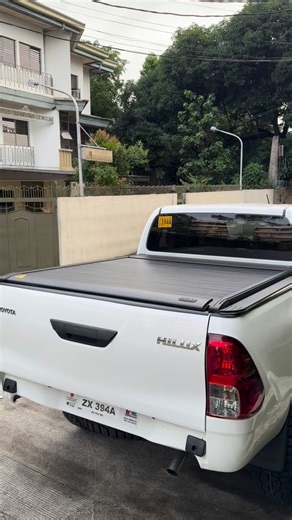 Hamer Automatic roller lid installed on Hilux J! Price : 71,500 Discount upon purchase! | Atoy Customs 4x4 and Bodykits