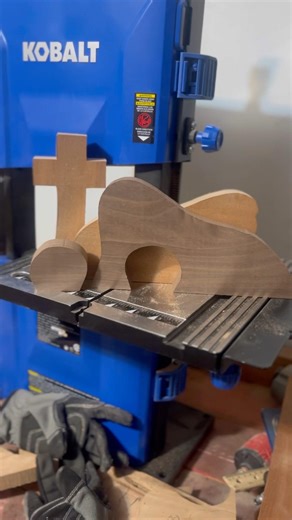 Easter Empty Tomb Set Build #handcrafted #wood #easterdecor #emptytomb #handmade #bandsaw #roughcut